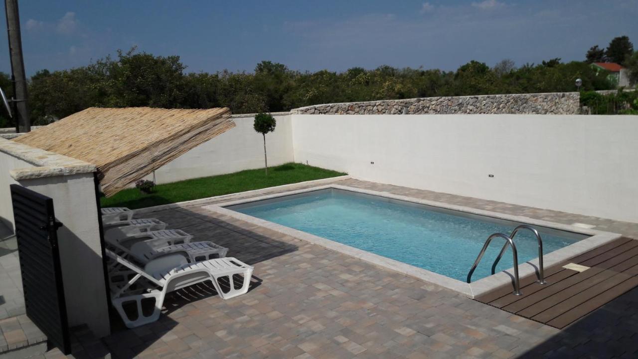 Holiday Home Luka Задар Экстерьер фото